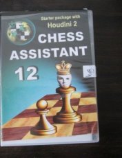 Chess Assistant 12, starter package with Houdini 2