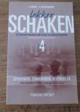 29382 Brunia, R. Lekker schaken, stap 4