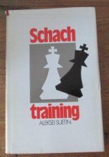 31026 Suetin, A. Schachtraining
