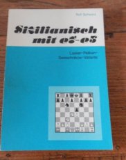 Schwarz, R. Sizilianisch mit e7-e5